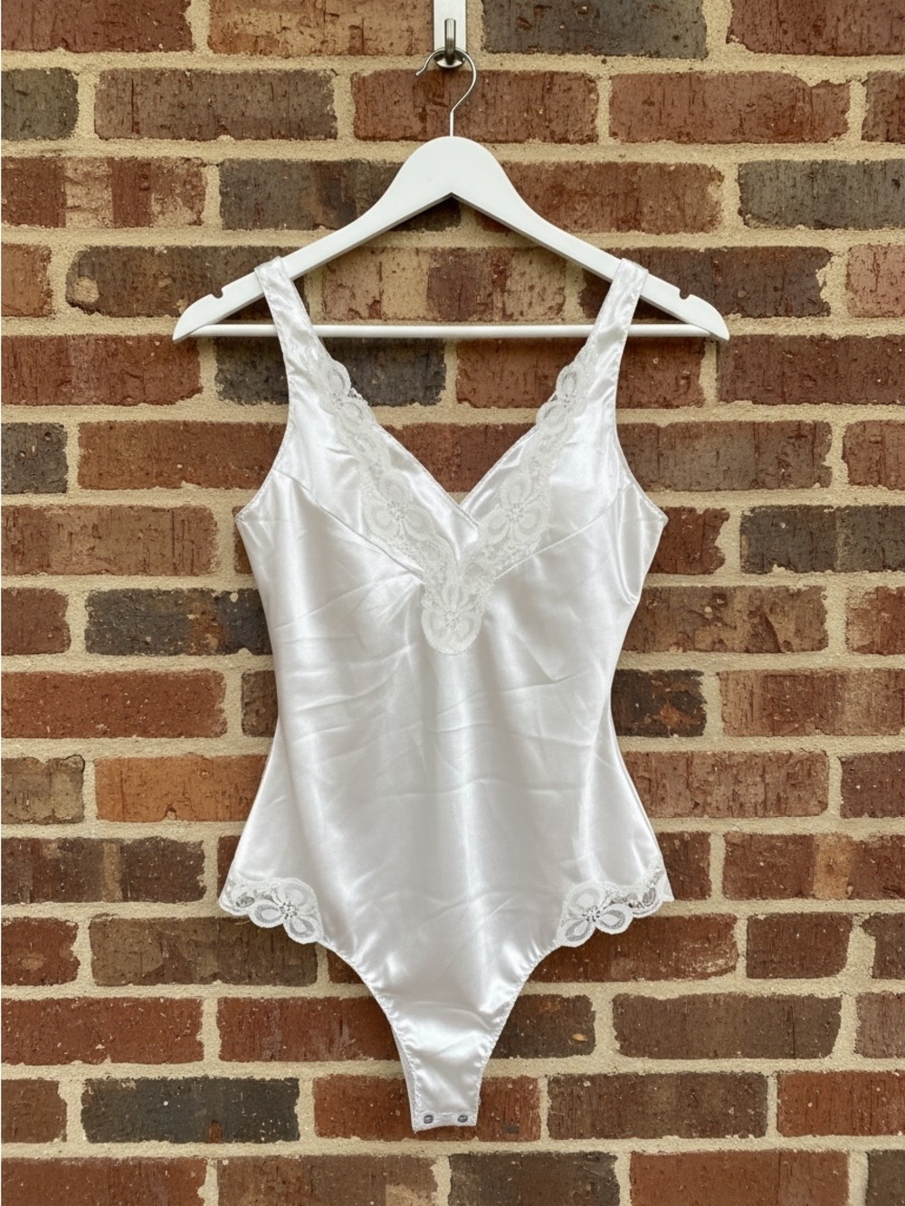 Vtg Silhouettes White Satin Teddy Lingerie Bodysuit Lace Snap Crotch Size M